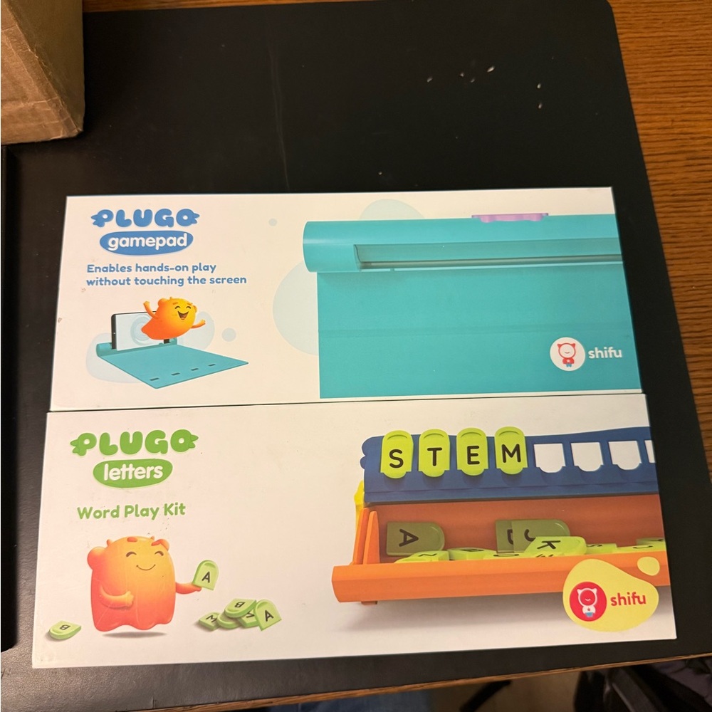 Plugo Letters and Gamepad - by shifu